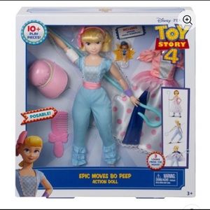 Disney Bo Peep Toys Story 4 doll with accessories